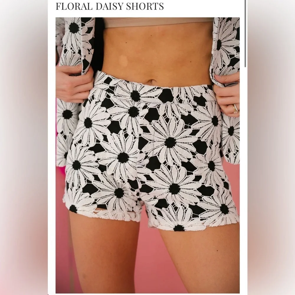 Judith March Custom Floral blazer short set